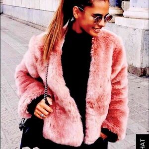 BOHO-OOBERSWANK Soft Pastel Pink Faux Fur Boho Cozy Teddy Coat/Jacket Medium